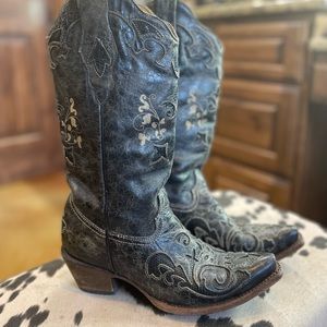 Women's Vintage Lizard-Inlay Western Snip-Toe Boots